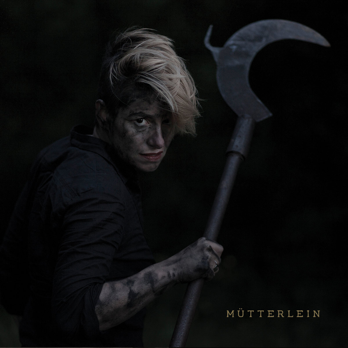 Mütterlein "Bring Down The Flags" - recenzja płyty na blogu o muzyce metalowej